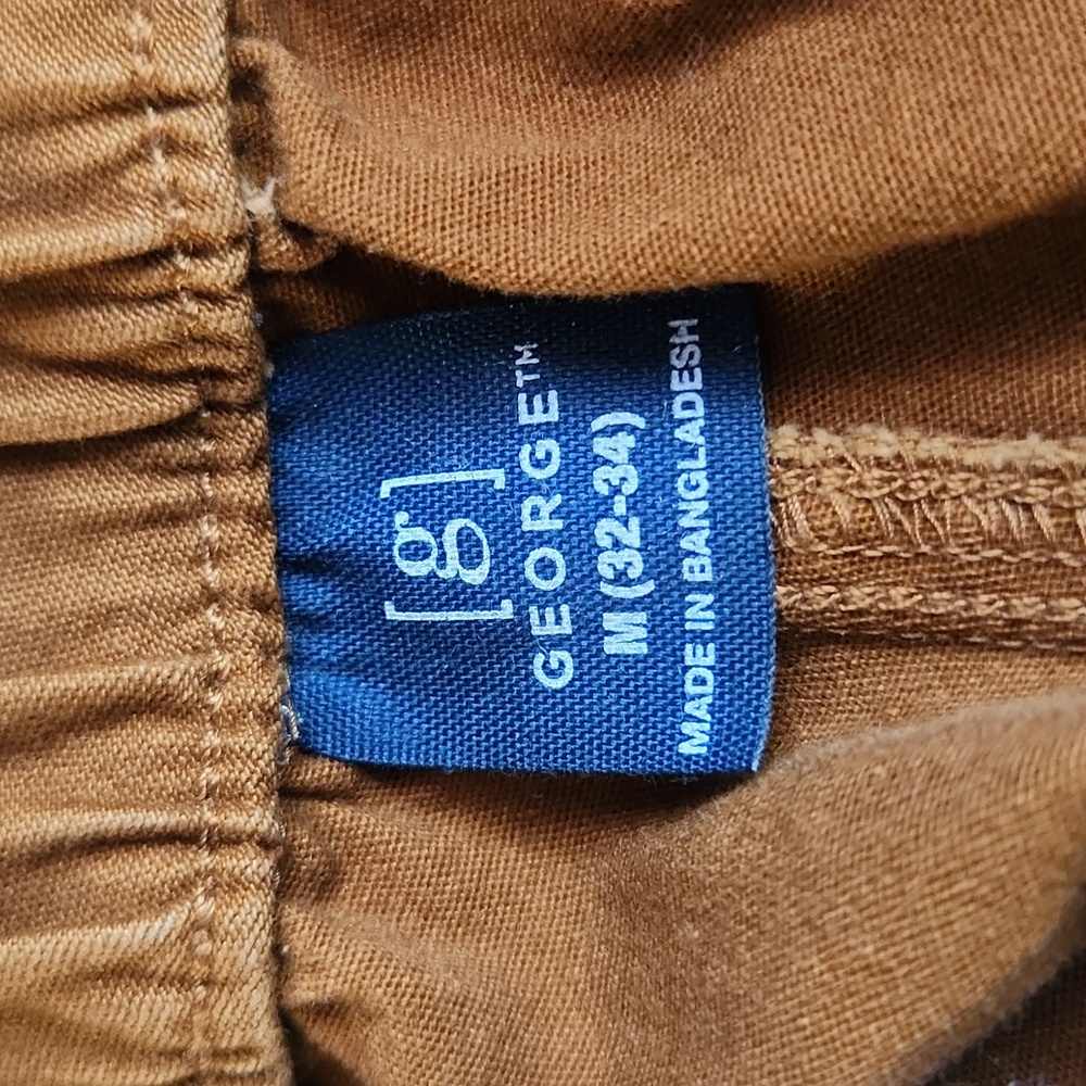 Brown Men's Shorts - Picture 6 of 7